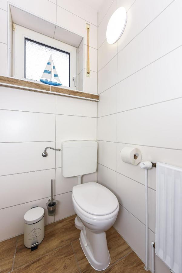 Friesenmeer Ferienwohnung Zwei Bensersiel Exterior foto